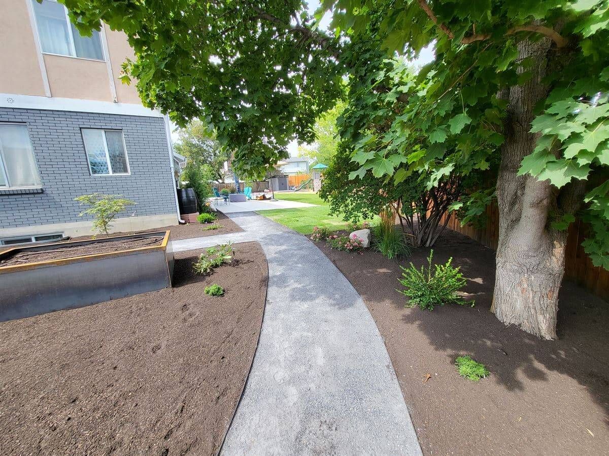 Expert landscaping services in Utah with custom designs
